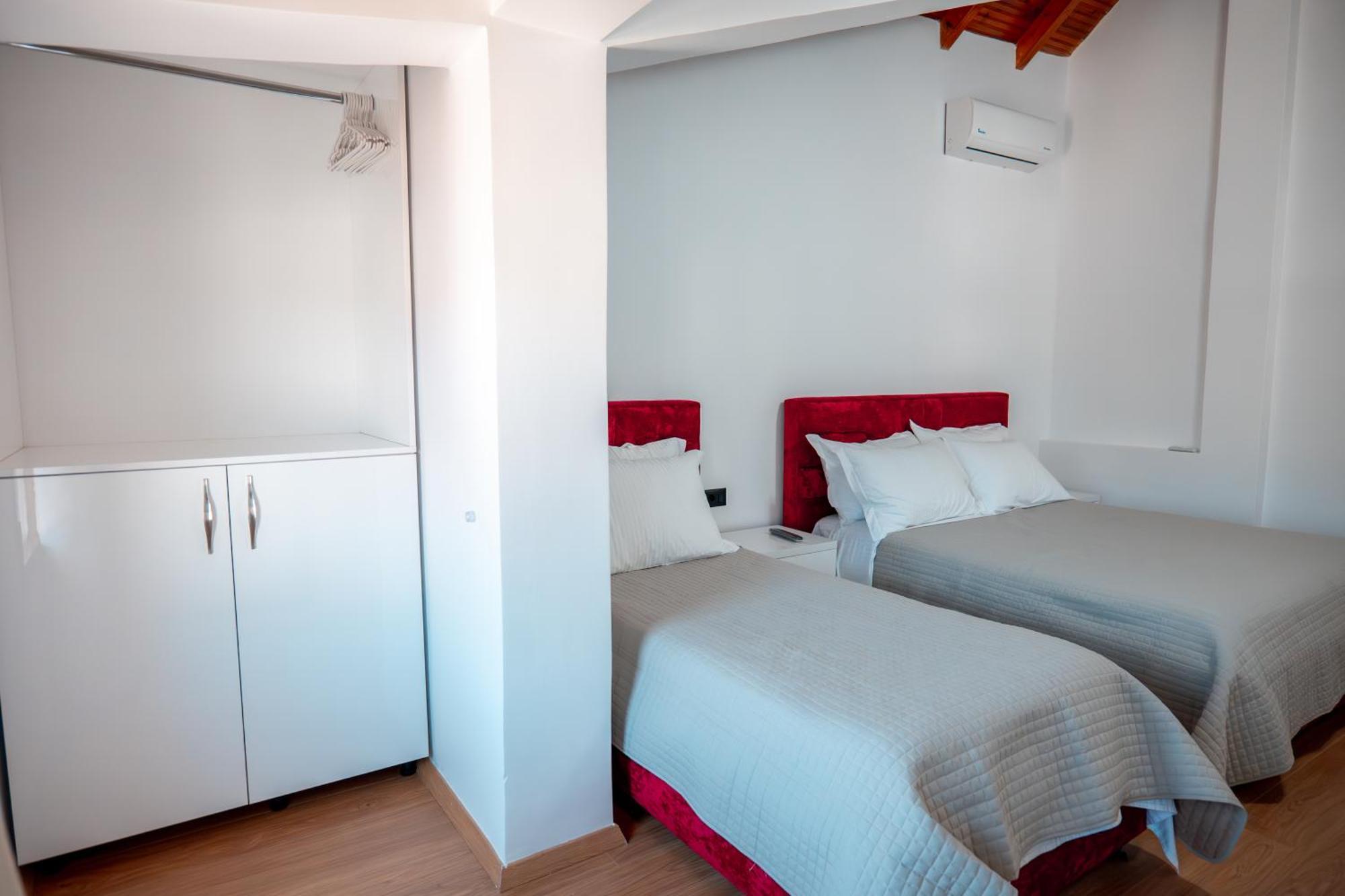 Fabio Guest House Gjirokastër Extérieur photo